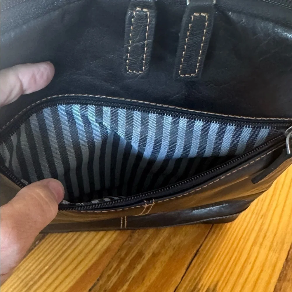 Jack Georges Voyager Collection Black Leather Small Backpack /Crossbody– EUC